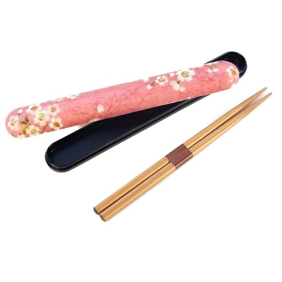 Japanese chopstick set with case and bag. - Picture 4 of 4
